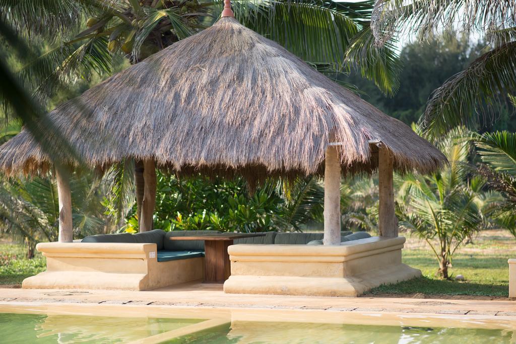 Bar Reef Resort Etalai Exterior photo